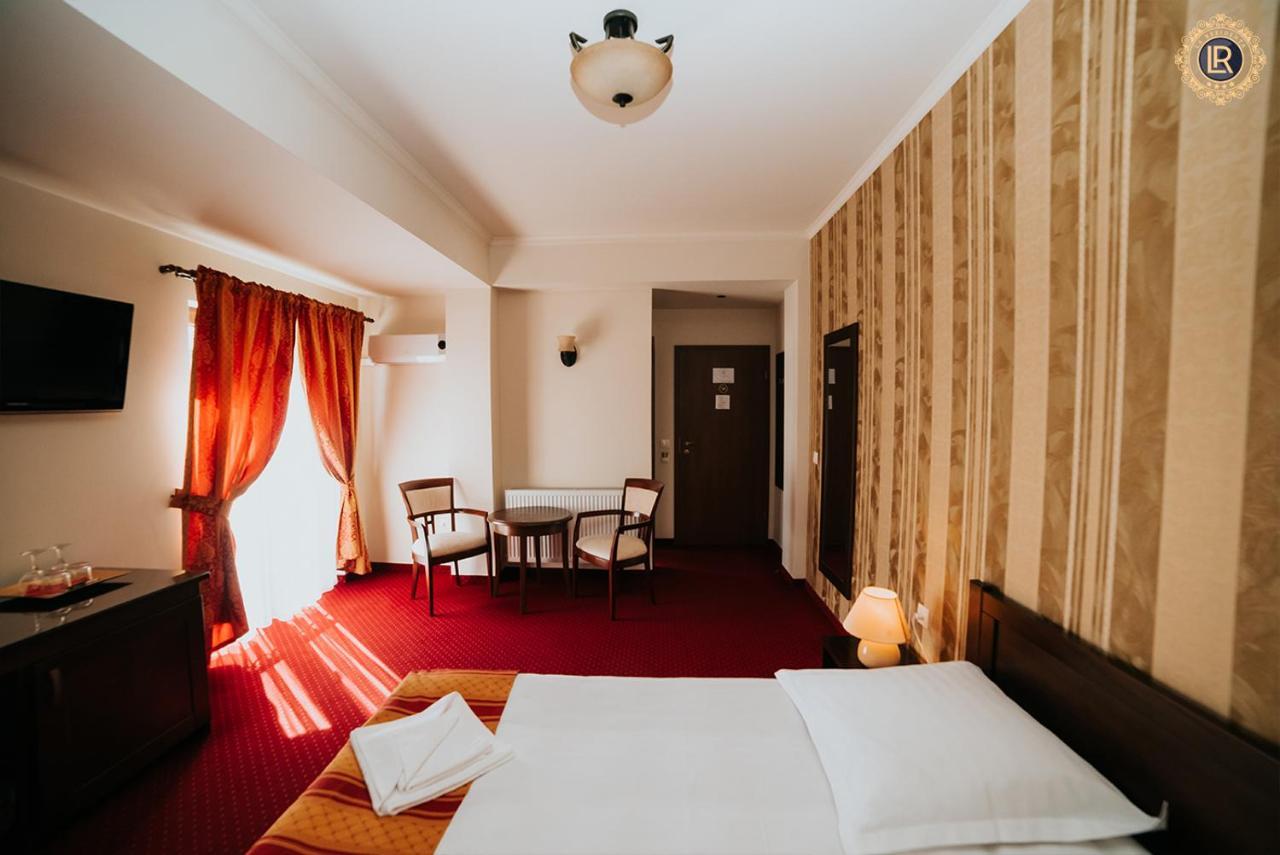 La Rezidenta Hotel Sibiu Exterior photo