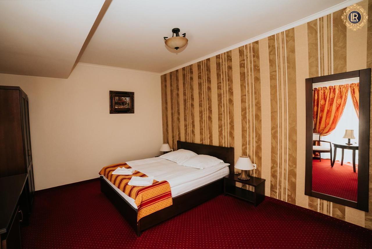 La Rezidenta Hotel Sibiu Exterior photo